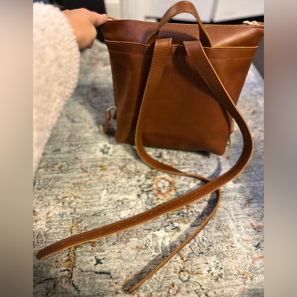 ‼️Never Used‼️🎸Portland Leather🎸🔥NWOT🔥’ALMOST PERFECT' LAPTOP BACKPACK in Honey - Picture 4 of 14